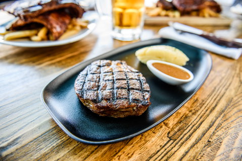 Waterfront Grill - South Australia Travel 1