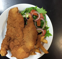 Lakes Creek Hotel - South Australia Travel