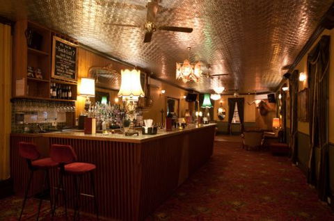 Back Bar Cocktail Lounge & Function Venue - South Australia Travel 1