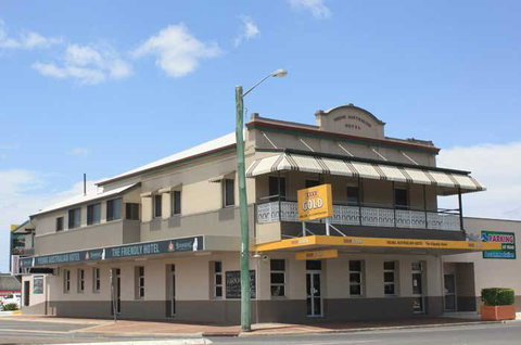 Young Australian Hotel - South Australia Travel 0