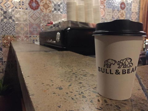 Bull & Bear - South Australia Travel 1