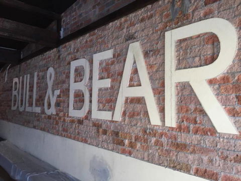 Bull & Bear - South Australia Travel 3