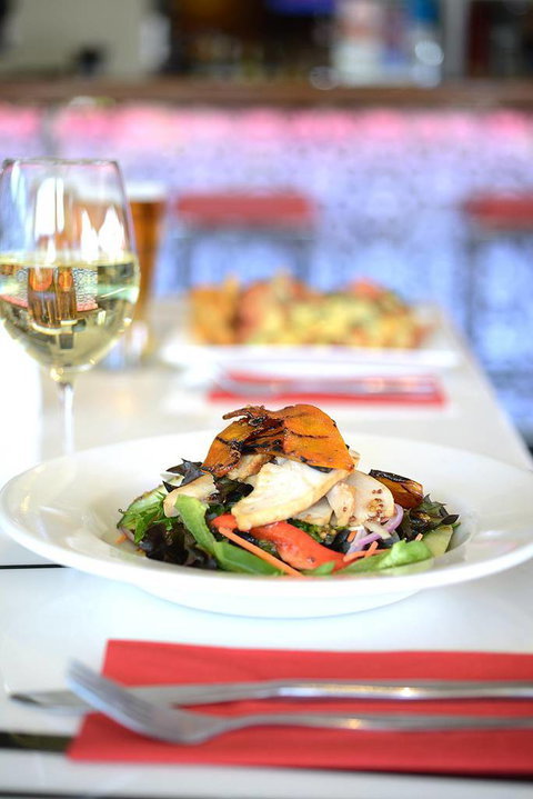 Dolly’s Bar & The Hibiscus Tavern - South Australia Travel 4