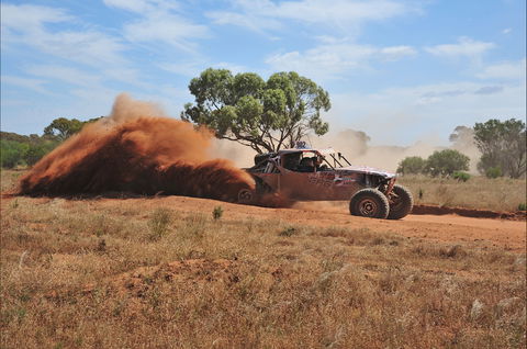 CanAm Loveday 400 Off-Road Race - South Australia Travel 0