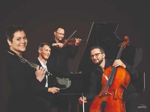 Eggner Trio And Diana Doherty - South Australia Travel 0