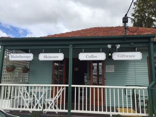 A Wild Night Out - Spring - South Australia Travel 4