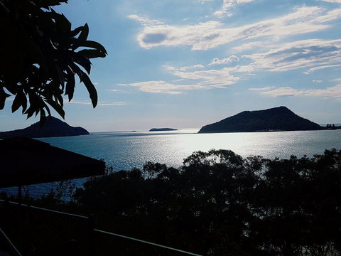 Souvenirs De Aranjuez - South Australia Travel 1