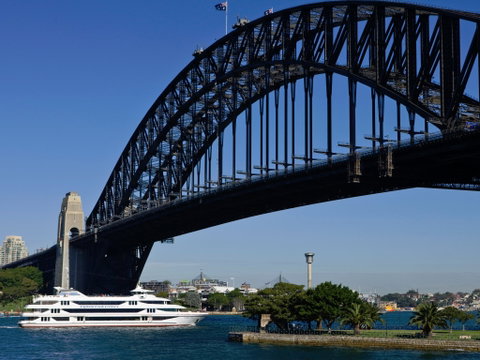 Christmas Day Lunch Cruises - South Australia Travel 2
