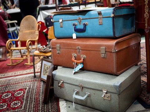 Collectable Sundays - Bus Depot Markets - South Australia Travel 2