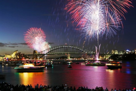 New Year's Eve Fireworks Cruise: Sydney Showboats - South Australia Travel 1