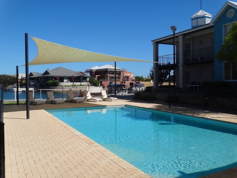 C Mandurah Resort - South Australia Travel 6