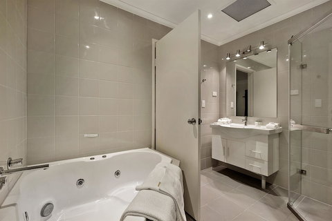 Best Western Plus Buckingham International - South Australia Travel 4