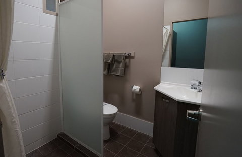 Bluestone Motor Inn - South Australia Travel 6