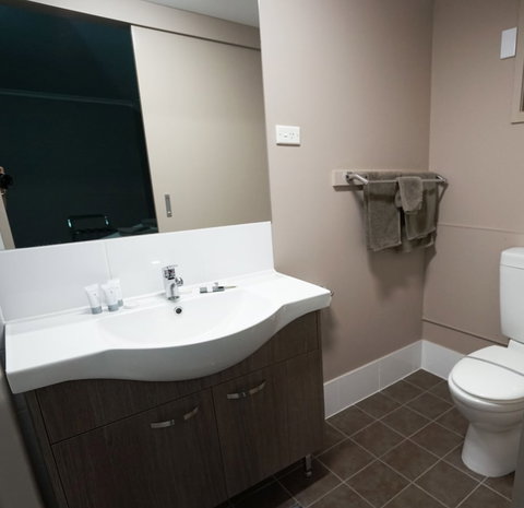 Bluestone Motor Inn - South Australia Travel 4