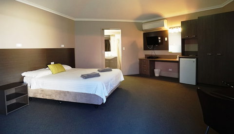 Bluestone Motor Inn - South Australia Travel 5