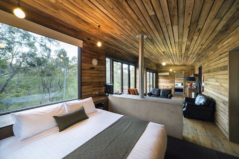 DULC Cabins - South Australia Travel 4