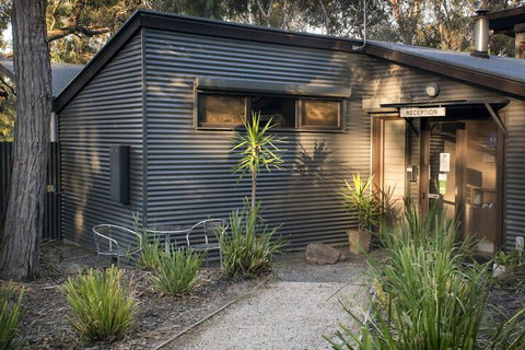 DULC Cabins - South Australia Travel 1