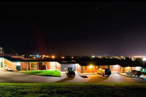 Warragul Views Motor Inn - South Australia Travel 0