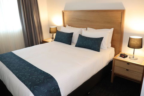 Fawkner Executive Suites & Serviced Apartments - South Australia Travel 4