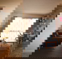 Beaumaris Bay Motel - South Australia Travel