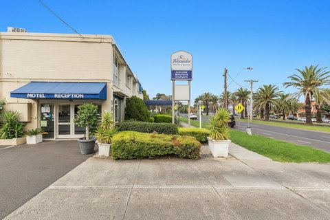 Alexander Motor Inn & Apartments - South Australia Travel 2