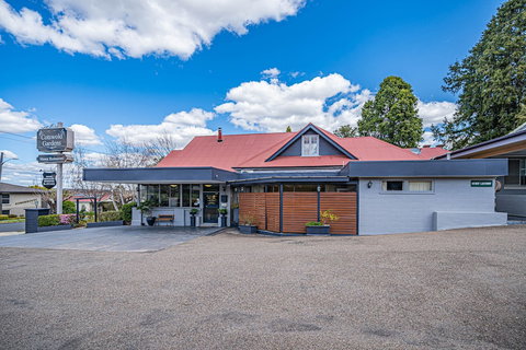 Cotswold Gardens - South Australia Travel 4