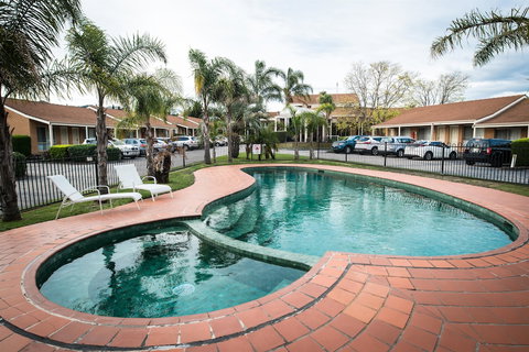 Best Western Airport Motel And Convention Centre - South Australia Travel 4