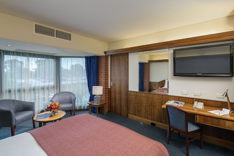 Arkaba Hotel - South Australia Travel 5