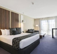 Quality Hotel Taylors Lakes - South Australia Travel