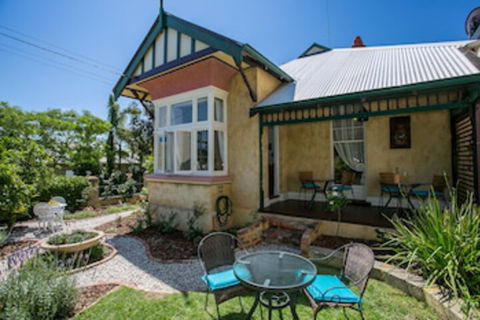 Danum House B & B - South Australia Travel 0