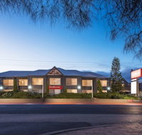 Bellevue on the Lakes - South Australia Travel