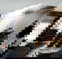 Flinders Hotel - South Australia Travel