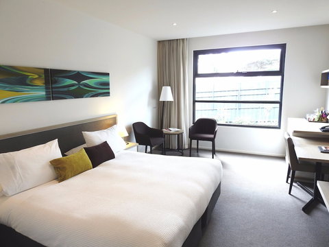 Flinders Hotel - South Australia Travel 4