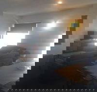 Penguin Seaside Motel