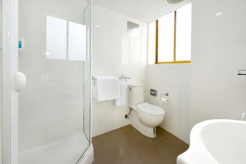 Atlantic Tower Motor Inn - South Australia Travel 4