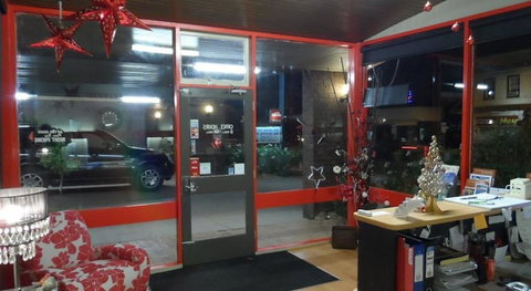 Bidgee Motor Inn - South Australia Travel 5