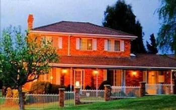 Kinross Inn - South Australia Travel 2