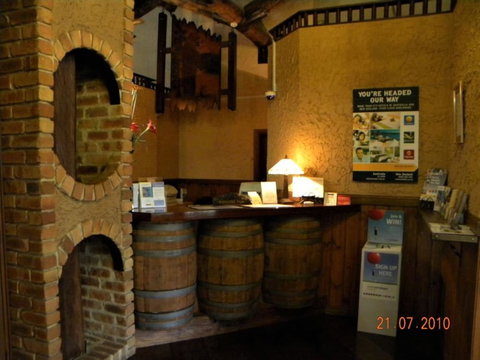 Mahogany Park - South Australia Travel 0