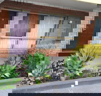 Essendon Motel - South Australia Travel