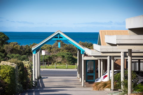 Beachfront Motel - South Australia Travel 2