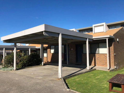 Beachfront Motel - South Australia Travel 3