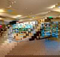 Cairns Queens Court - South Australia Travel