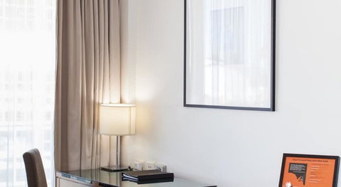 Majestic Roof Garden Hotel - South Australia Travel 4