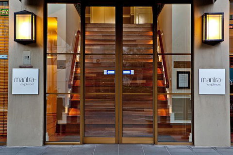 Mantra On Jolimont - South Australia Travel 6