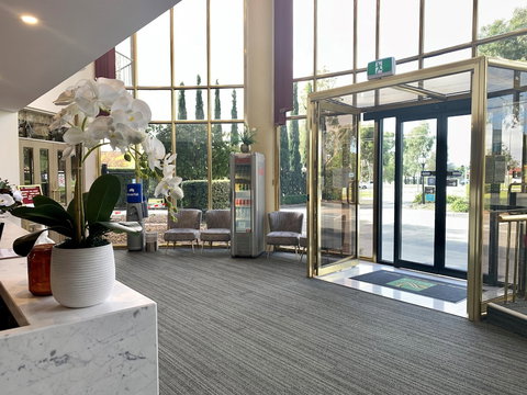 Quality Hotel Melbourne Airport - South Australia Travel 3