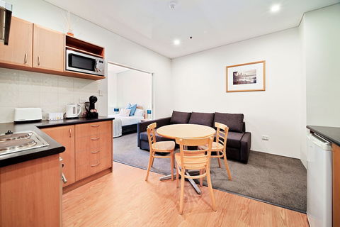 All Suites Perth - South Australia Travel 1