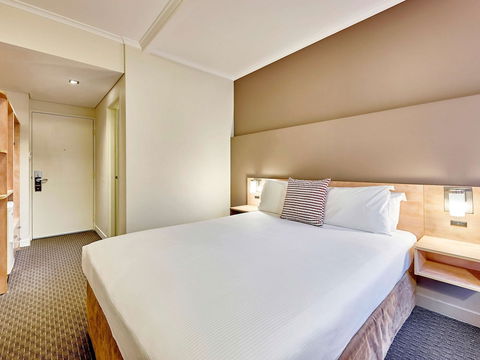 Ibis Perth - South Australia Travel 5