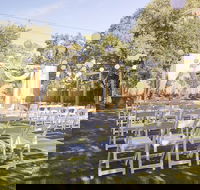 Brassey Hotel - South Australia Travel