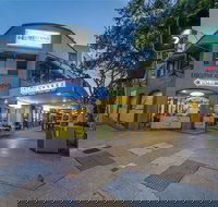 West End Central Apartments