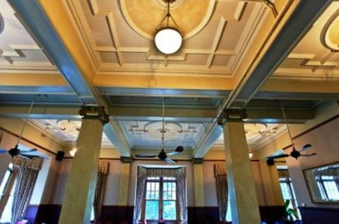 Jenolan Caves House - South Australia Travel 4